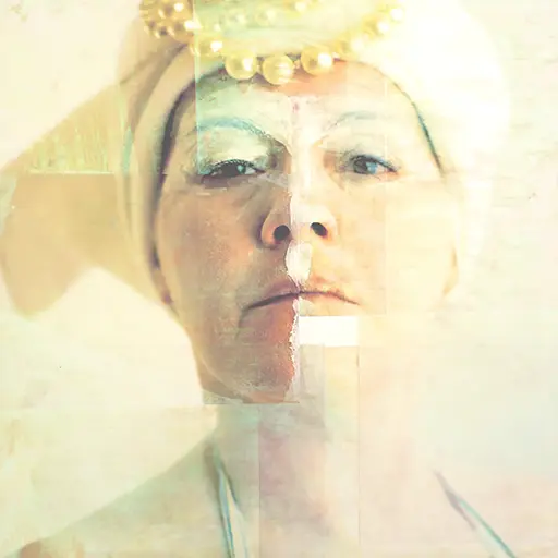 Annemarieke van Peppen-Selfportrait